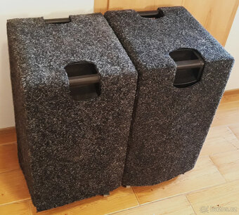 Prodám dva subwoofery 500W - 4