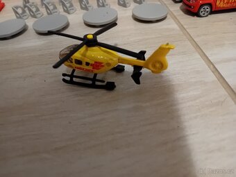 Siku World 5502 Set požární stanice - 4