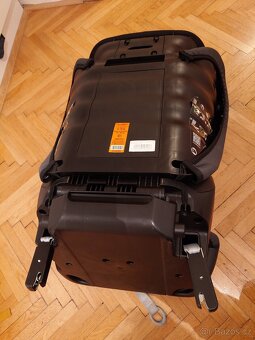 Autosedačka Britax Römer Kidfix SL 15-36kg - 4