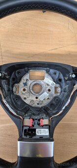 VOLANT VW GOLF, TOURAN, GOLF 5, PASSAT B6,CADDY - 4