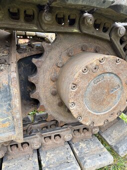 Pásový bagr Komatsu - 4