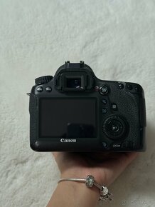 Canon 6d + lens 50mm 1:1.8 STM - 4
