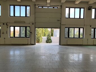 Pronájem výrobní haly 1200 m2 - 4