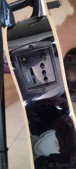 ELEKTROAKUSTICKÁ KYTARA YAMAHA APX 600 - 4