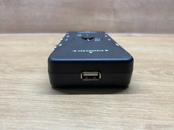 KVM switch - 4