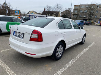 Škoda Octavia II 1.6 TDI na splátky bez registru - 4