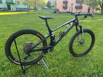 YT Izzo Pro Race 2021– Custom XXL (188+) - 4