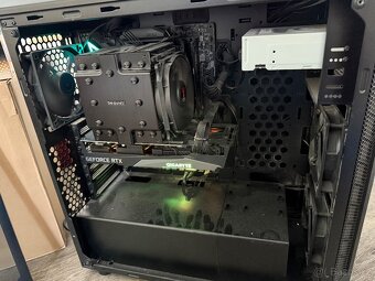 Stolní počítáč - geforce rtx 3070, ams ryzen 9 5900x - 4