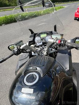 Kawasaki GTR 1400 - 4