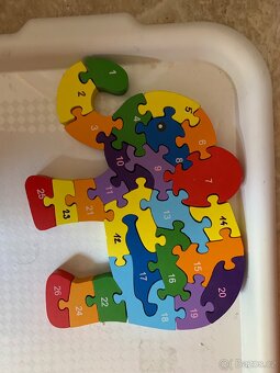 Obří sbírka puzzle (princezny, i dřevěné, Krtek, Disney.. - 4