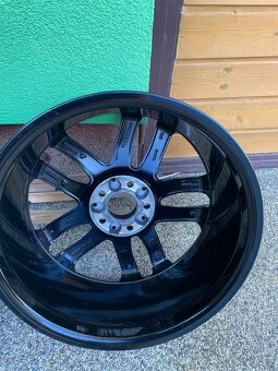Hliníkové kola 18” na Mercedes - 4