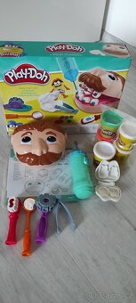PlayDoh Zubař set s vrtačkou - 4