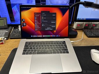 MacBook pro 15 2017 s touchbarem - 4