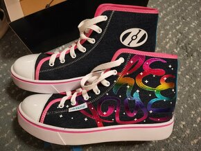Boty / Heelys / kolečka / tenisky - 4