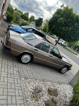 Mercedes-Benz 190 2.0 benzin - 4