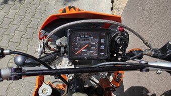KTM 125 LC2 – cestovní enduro – r.v. 2000 – platný TP - 4