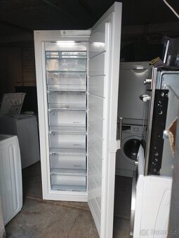 Prodám vysoký šuplíkový mrazák zn.Gorenje-- ZDARMA DOVEZU-- - 4