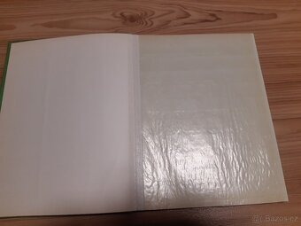 Prázdné album na poštovní známky - 4