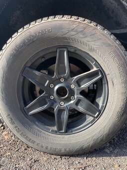 Cadillac Escalade - 4