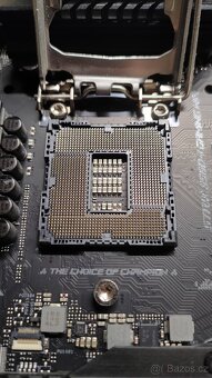 ASUS ROG STRIX B560-I GAMING WIFI - 4