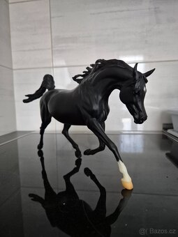 Breyer Traditional - 4