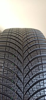 Goodyear 215/40 R18 89W 1x6,5-7,5mm 1x5,5-6mm - 4