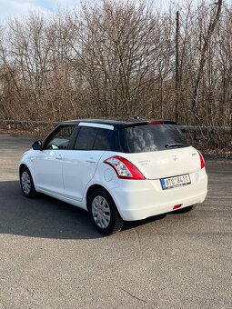 Suzuki Swift - 4