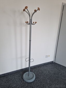Stojanový věšák - 4