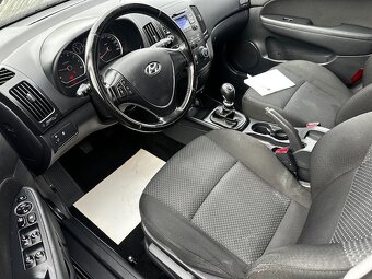 Hyundai i30 SW 1.4i 80kw, r.2012, klima, STK - 4