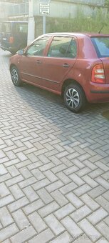Fabia - 4