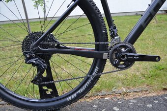 Focus Raven 8.7 (L) - 4