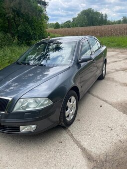 Prodám vůz Škoda Octavia II - 4