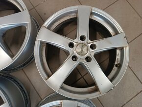 Alu disky Dezent r17 5x114.3 - 4