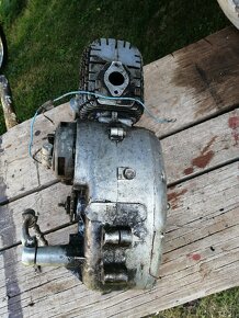 Jawa 50 05 motor - 4