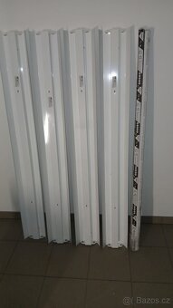 4 kusy zářivkových těles + 8 ks LED trubice - 4
