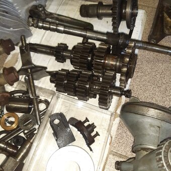 Jawa 250 pérák-motor fj - 4