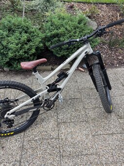 Commencal Clash Chalk 2023 - 4