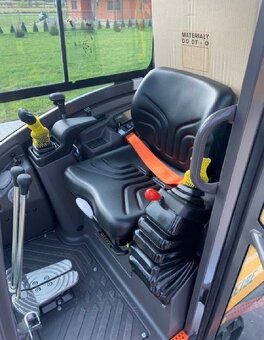 Prodám minibagr s přívěsem|Volvo EC18E|+3x lžíce,16HP,1.8t - 4
