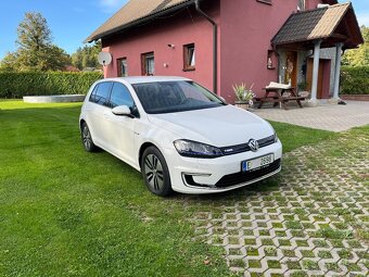 VOLKSWAGEN eGOLF VII  NAVI FULL LED - 4