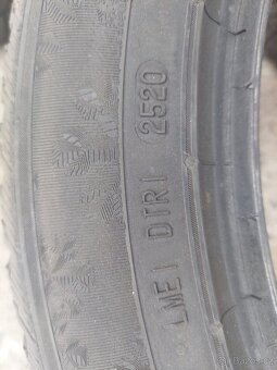 Zimní pneumatiky Semperit 205 55 R17 - 4