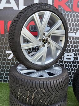 Volkswagen GOLF 8 - originální celoroční sada 225/40 R18 - 4
