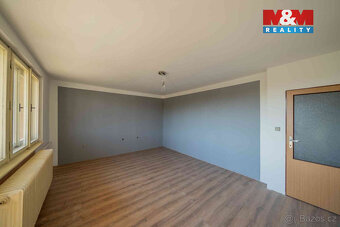 Prodej rodinného domu, 180 m², Lesná - 4