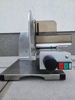 Nářezový stroj GRAEF - 4