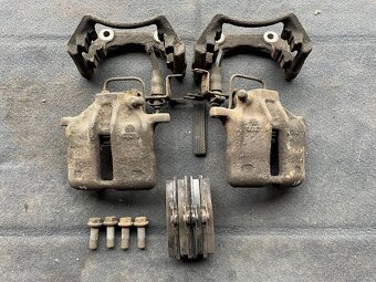 Audi A4 B5 1.8i 92kW rok 1999 Náhradní díly - 4