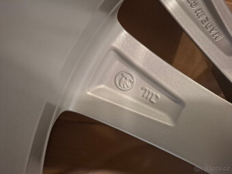 Nové orig. alu disky Škoda Octavia IV 7x17 ET46 5x112 4ks - 4