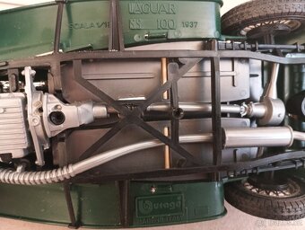 Bburago Jaguar SS100 1937 1:18 - 4