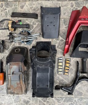 Yamaha XS 400 12 E - díly - 4