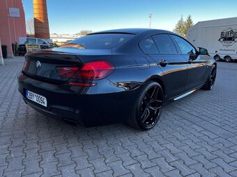 BMW 650i V8 - 4