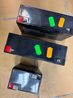 Ups 350/500/1500 a ruzne baterie - 4