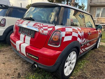 Mini Cooper R55 R56 - 4
